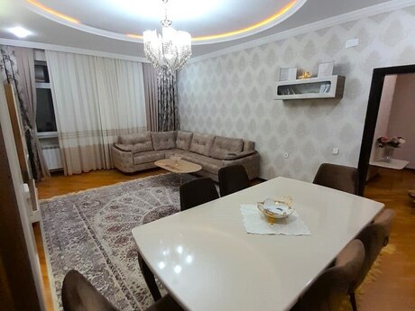 3 otaqlı yeni tikili - İnşaatçılar m. - 130 m²