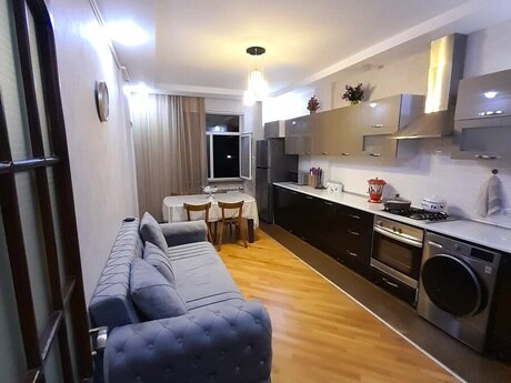 3 otaqlı mənzil, 130 m², İnşaatçılar: 304 000 ₼ 5