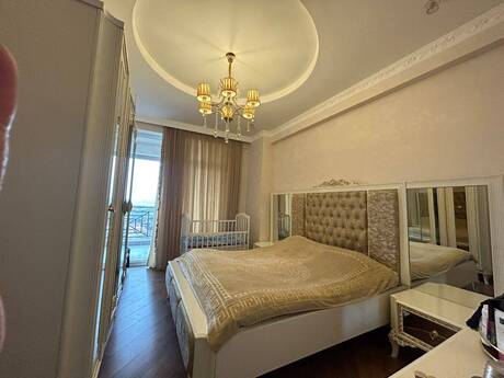 2-комн. новостройка - Хатаинский р. - 95 м²