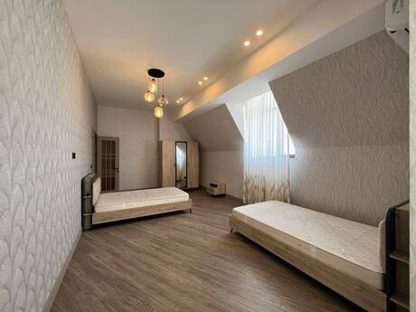 Аренда: 3-комнатная квартира, 142 м², Elmlər Akademiyası: 1 400 ₼/мес 5