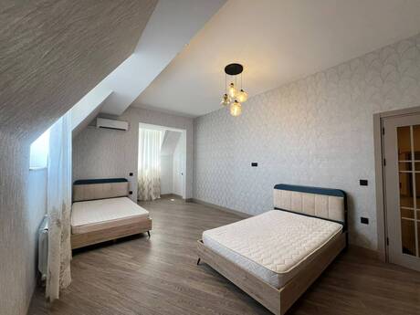 Аренда: 3-комнатная квартира, 142 м², Elmlər Akademiyası: 1 400 ₼/мес 3