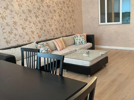 Объявление №6232650 - Баку, м. Кара Караев, 2-комн., 70 м², 16/17 этаж