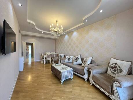 Elan №6232665 - Bakı, Elmlər Akademiyası m., 3 otaqlı, 120 m², 14/17 mərtəbə