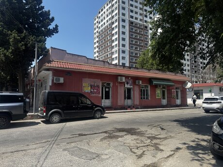м. Нефтчиляр