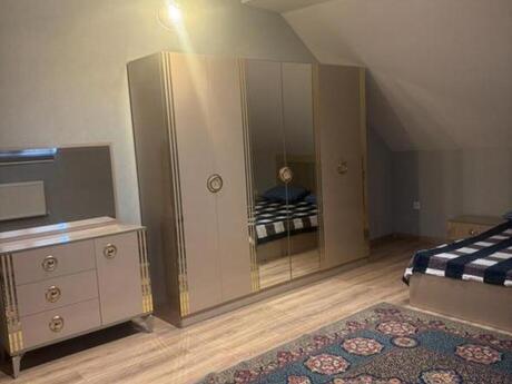 4 otaqlı yeni tikili - 8-ci mikrorayon q. - 200 m²