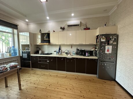 7 otaqlı həyət evi/bağ evi - Zabrat q. - 220 m²