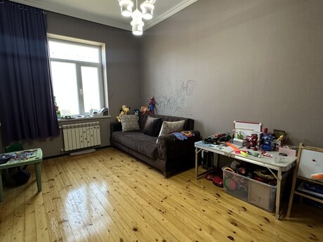 7 otaqlı həyət evi/bağ evi - Zabrat q. - 220 m²