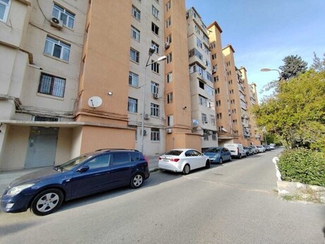 Объявление №6069133 - Баку, м. Халглар Достлугу, 5-комн., 120 м², 6/9 этаж