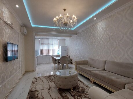 Elan №6233150 - Bakı, İnşaatçılar m., 3 otaqlı, 111 m², 12/27 mərtəbə