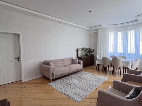 3-комнатная квартира, 134 м², Həzi Aslanov: 290 000 ₼ 3
