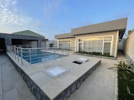 4 otaqlı həyət evi/bağ evi - Mərdəkan q. - 120 m²