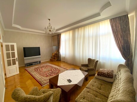 6 otaqlı həyət evi, 550 m², Azadlıq Prospekti: 390 000 ₼ 5