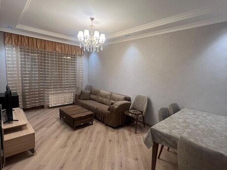 Elan №6233358 - Bakı, Azadlıq Prospekti m., 3 otaqlı, 75 m², 2/9 mərtəbə