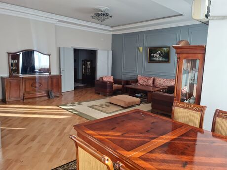Объявление №6233565 - Баку, Насиминский  р., 4-комн., 240 м², 13/13 этаж