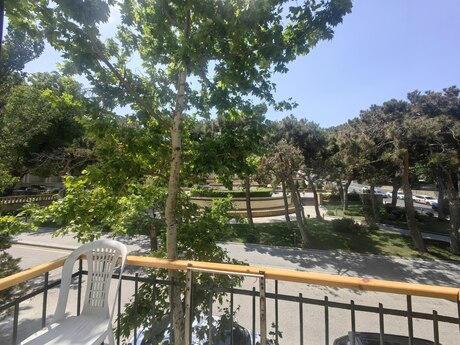 Elan №6233577 - Bakı, İçəri Şəhər m., 3 otaqlı, 114 m², 2/4 mərtəbə