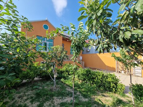 3 otaqlı həyət evi, 110 m², Zabrat: 80 000 ₼ 2