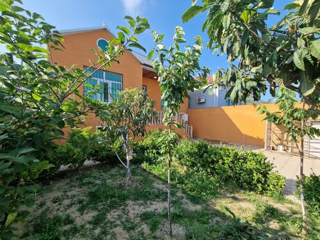 3 otaqlı həyət evi, 110 m², Zabrat: 80 000 ₼ 3