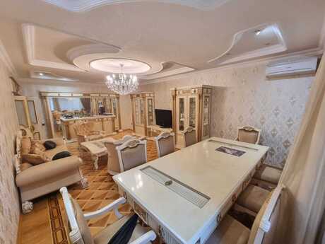 4 otaqlı mənzil, 193 m², 28 May: 500 000 ₼ 3