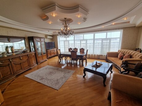 4-комнатная квартира, 190 м², Azadlıq Prospekti: 450 000 ₼ 3