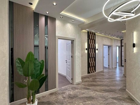Elan №6233791 - Bakı, İnşaatçılar m., 3 otaqlı, 135 m², 11/16 mərtəbə