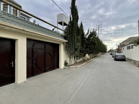 6 otaqlı həyət evi/bağ evi - Masazır q. - 400 m²