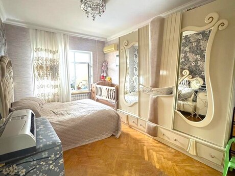 3 otaqlı köhnə tikili - Həzi Aslanov m. - 90 m²