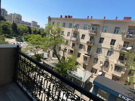 4-room apartment, 240 m², Nəriman Nərimanov: 720 000 ₼ 3