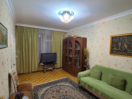 Elan №6234307 - Bakı, Memar Əcəmi m., 3 otaqlı, 70 m², 2/5 mərtəbə