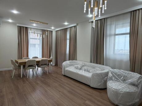 Elan №6234394 - Bakı, 8 Noyabr m., 3 otaqlı, 148 m², 10/27 mərtəbə