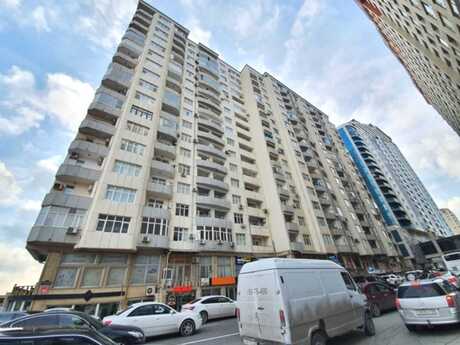 3 rooms · 150 m² · floor 3/17, Şah İsmayıl Xətai