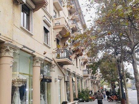 Elan №6234445 - Bakı, Nizami m., 3 otaqlı, 70 m², 4/5 mərtəbə