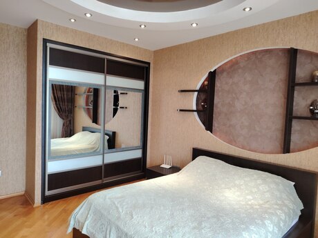 Elan №6234482 - Bakı, Nizami m., 3 otaqlı, 130 m², 7/16 mərtəbə