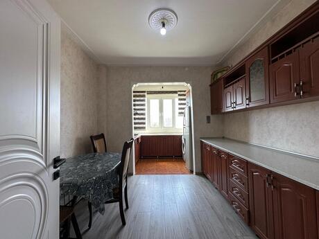 Аренда: 3-комнатная квартира, 80 м², Əhmədli: 650 ₼/мес 3
