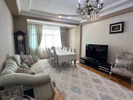 Elan №6234720 - Bakı, Memar Əcəmi m., 5 otaqlı, 176 m², 9/17 mərtəbə
