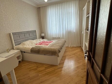 3 otaqlı mənzil, 125 m², Badamdar: 330 000 ₼ 3