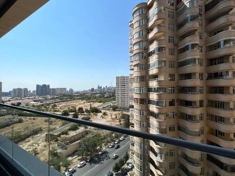 8 Noyabr m.