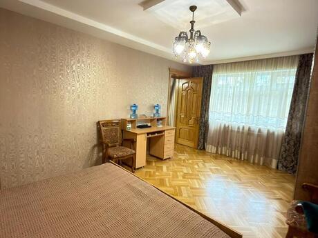 4-room apartment, 133 m², Bakıxanov: 330 000 ₼ 5
