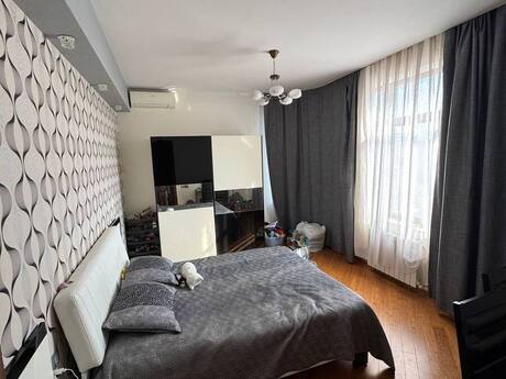 Elan №6234978 - Bakı, Nizami m., 3 otaqlı, 135 m², 15/18 mərtəbə