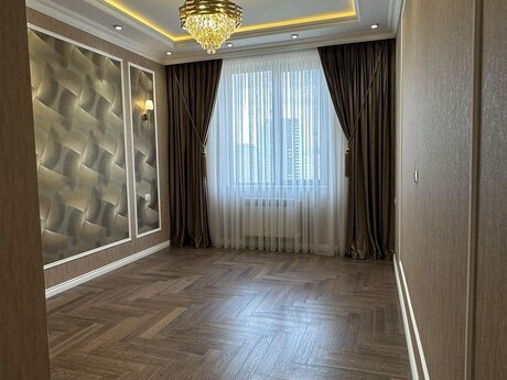 4-комнатная квартира, 160 м², Şah İsmayıl Xətai: 570 000 ₼ 3