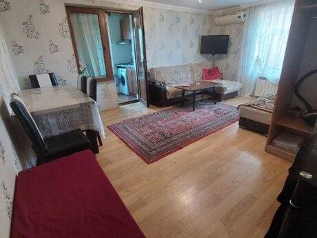 Объявление №6235119 - Баку, м. Кара Караев, 2-комн., 35 м², 4/5 этаж