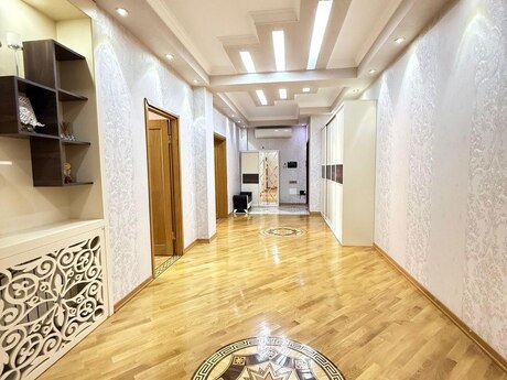 Elan №6235136 - Bakı, Sabunçu r., 3 otaqlı, 147 m², 12/12 mərtəbə