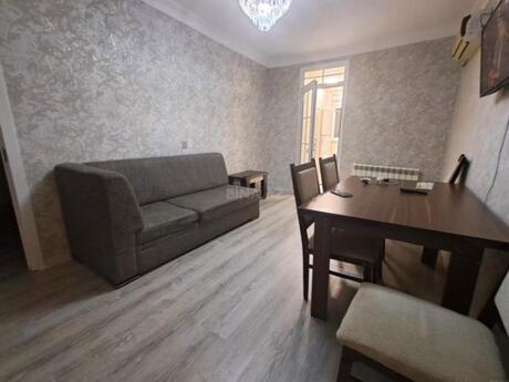 Elan №6235190 - Bakı, Qara Qarayev m., 3 otaqlı, 80 m², 5/17 mərtəbə