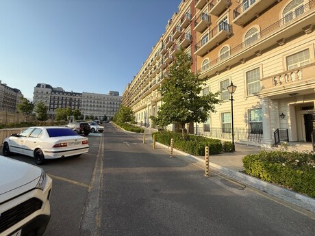 Elan №6235286 - Bakı, Ağ şəhər q., 2 otaqlı, 83.4 m², 3/8 mərtəbə