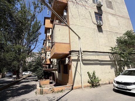 Объявление №6235295 - Баку, м. Мемар Аджеми, 3-комн., 75 м², 5/5 этаж