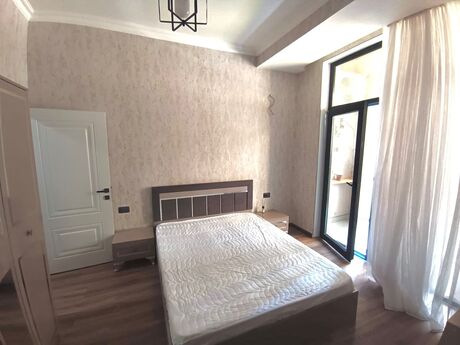 Elan №6235336 - Bakı, 28 May m., 2 otaqlı, 65 m², 2/17 mərtəbə