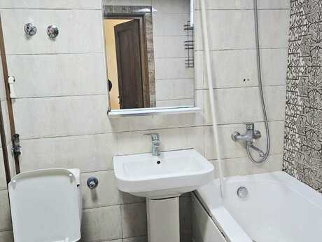 3 otaqlı köhnə tikili - Nəsimi r. - 80 m²