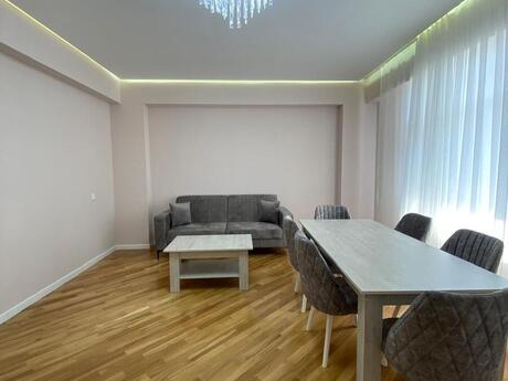 Elan №6235391 - Bakı, Elmlər Akademiyası m., 3 otaqlı, 150 m², 13/17 mərtəbə