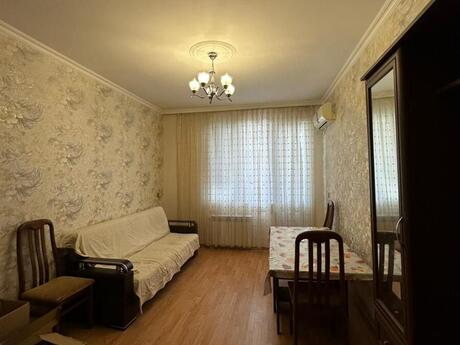 Elan №6235545 - Bakı, Gənclik m., 2 otaqlı, 40 m², 5/5 mərtəbə