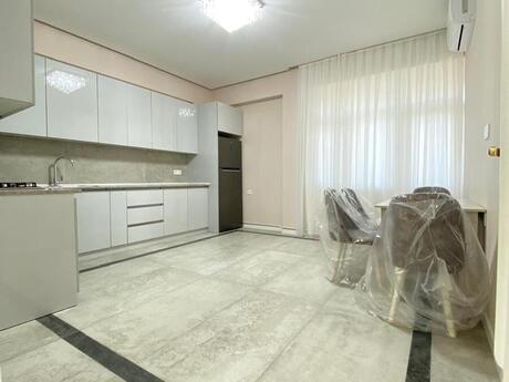Elan №6235454 - Bakı, Elmlər Akademiyası m., 3 otaqlı, 135 m², 13/17 mərtəbə