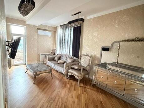 Объявление №6235426 - Баку, м. Элмляр Академиясы, 3-комн., 150 м², 15/20 этаж